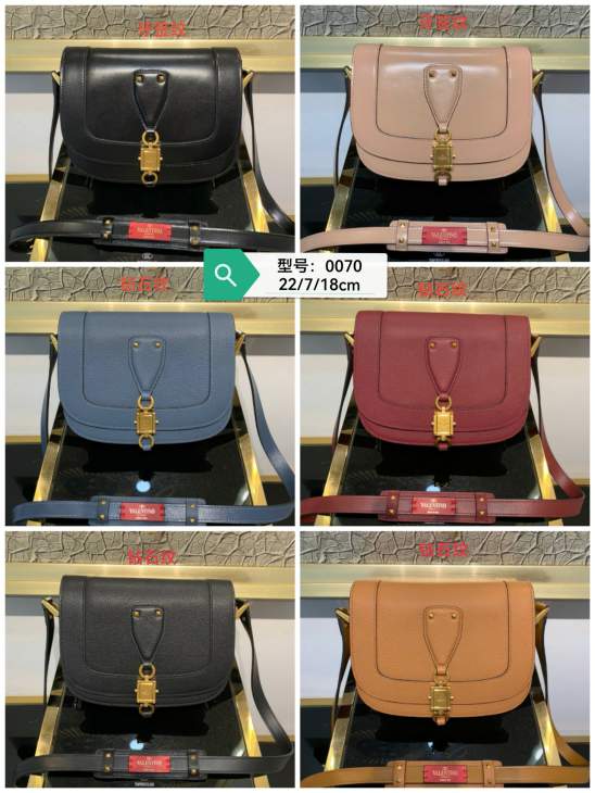 Picture of Celine Handbags _SKUfw233566618fw